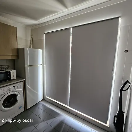 아파트 Apartamento Lisboa Odivelas Wi-Fi Metro